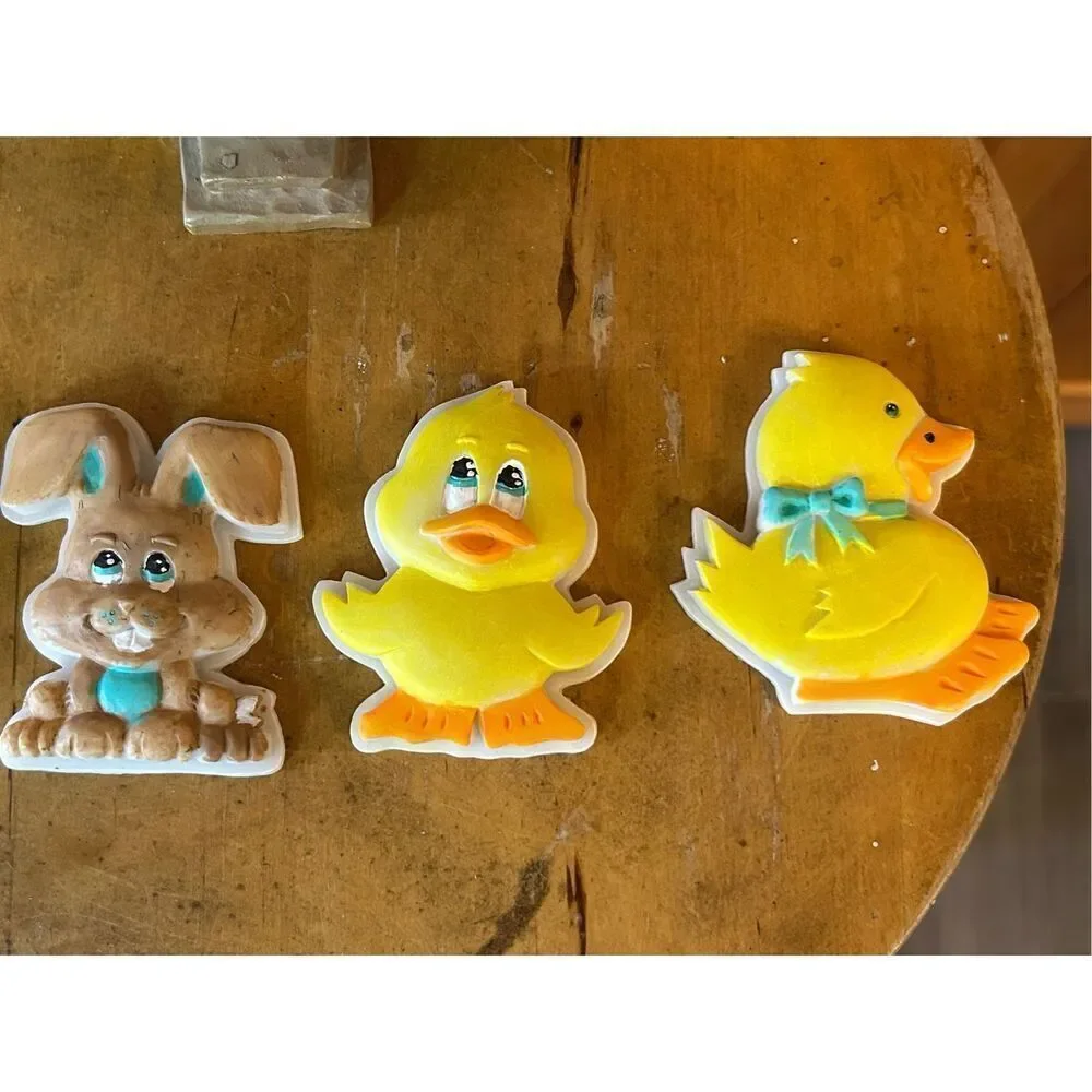 Vintage coffee shop/Easter decorations (8776)￼